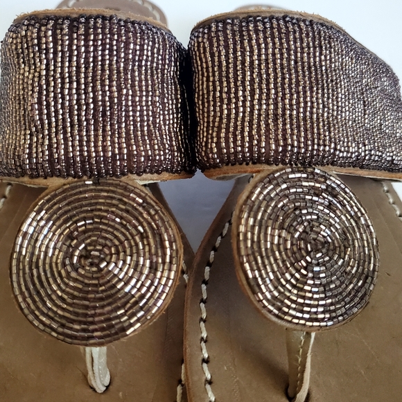 Laid Back London Women's Brown Beaded Leather Toe-Post Sandals Sz.8 - Picture 9 of 10